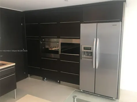 6000 Collins Avenue Miami Beach FL 33140