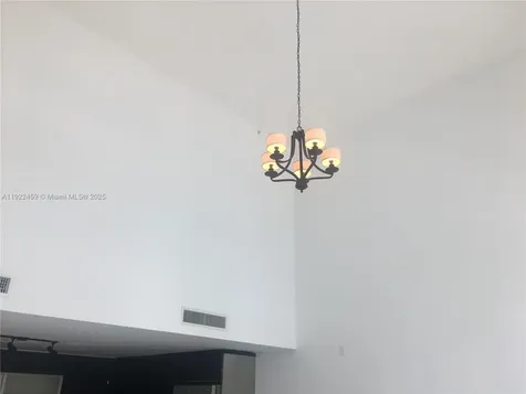 6000 Collins Avenue Miami Beach FL 33140