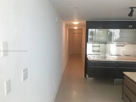 6000 Collins Avenue Miami Beach FL 33140