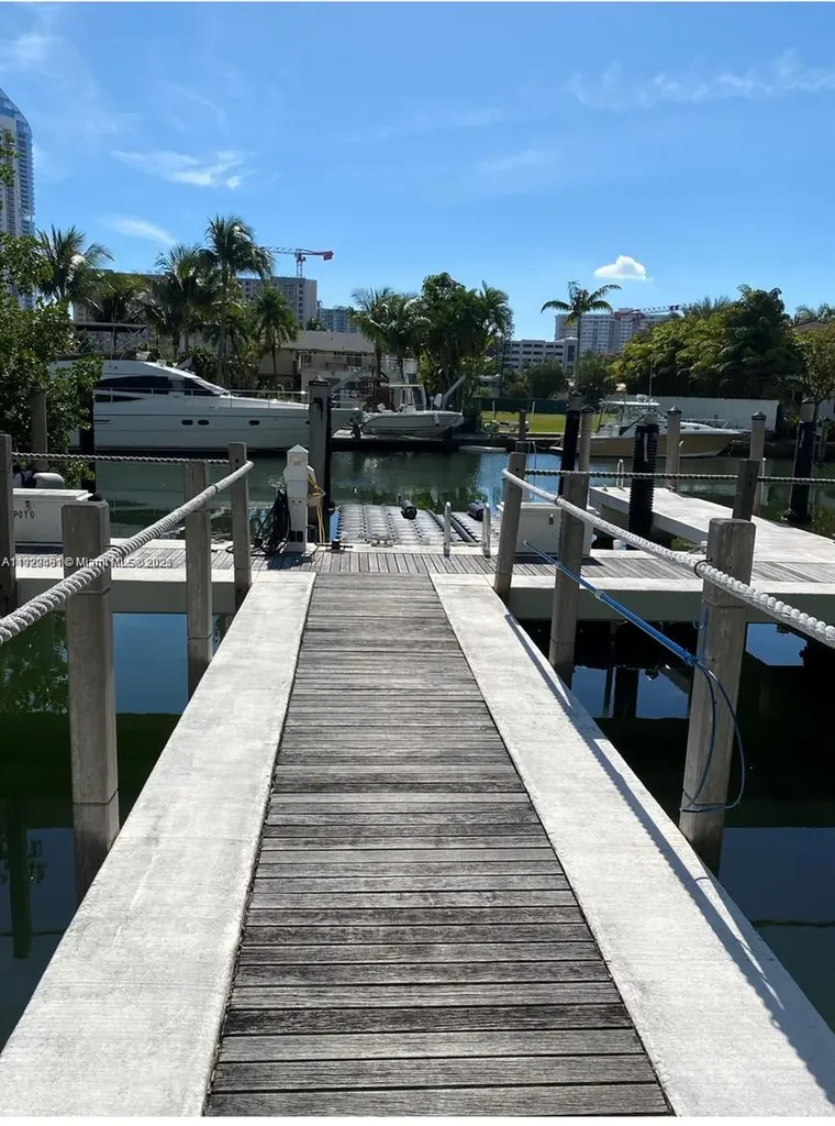 16400 Collins Avenue Sunny Isles Beach FL 33160
