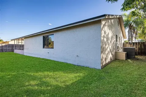 25720 SW 133rd Avenue Homestead FL 33032