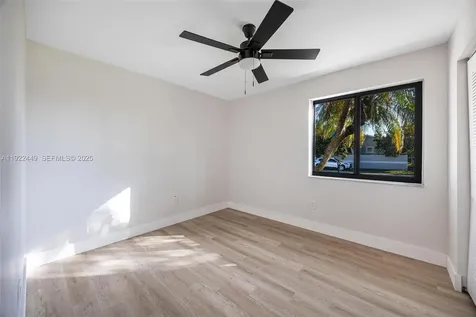25720 SW 133rd Avenue Homestead FL 33032