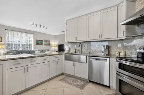 15144 SW 20th Street Miami FL 33185