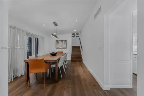 669 S Mashta Drive Key Biscayne FL 33149