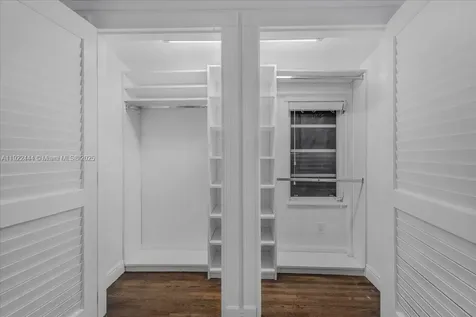 669 S Mashta Drive Key Biscayne FL 33149