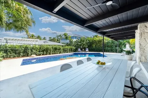 669 S Mashta Drive Key Biscayne FL 33149