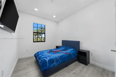 757 SW 11th Street Florida City FL 33034
