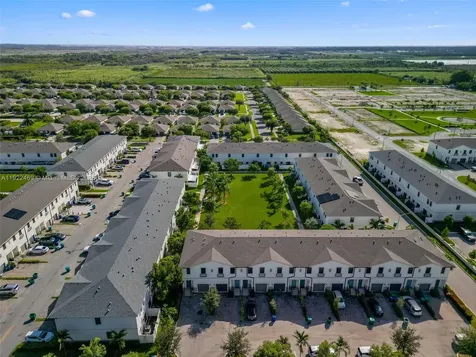 757 SW 11th Street Florida City FL 33034