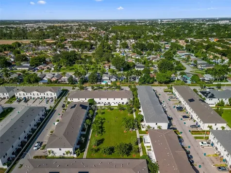 757 SW 11th Street Florida City FL 33034