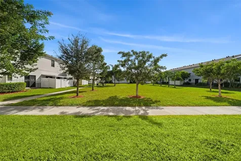 757 SW 11th Street Florida City FL 33034