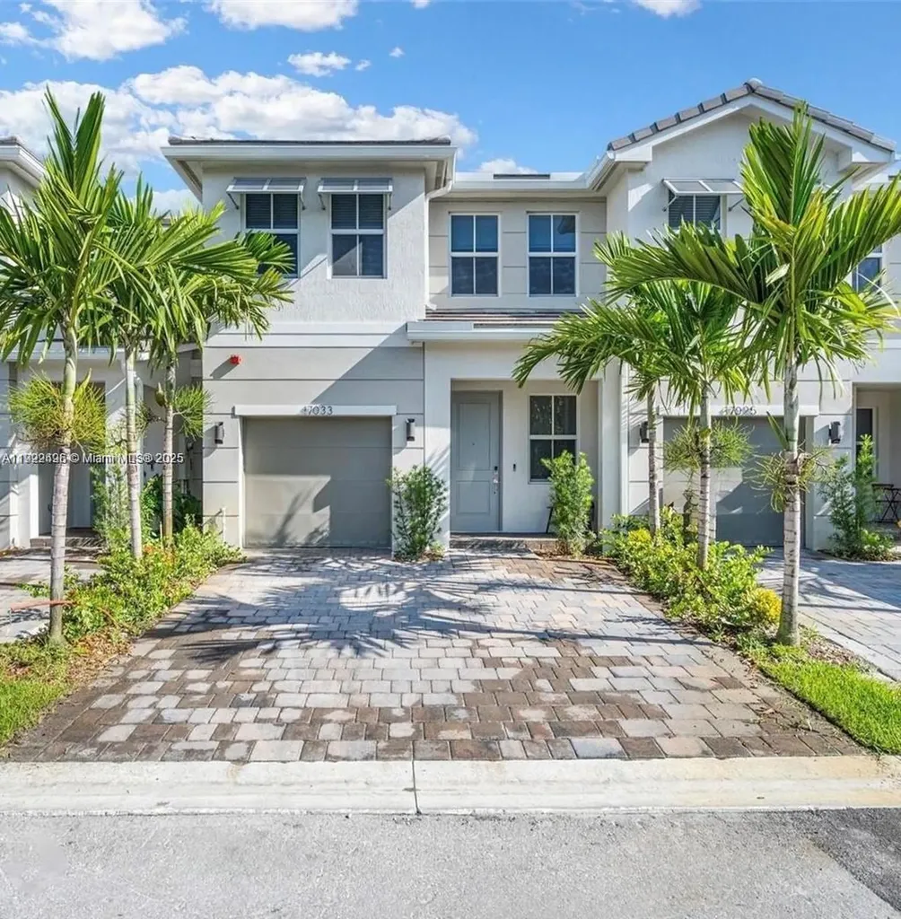 17033 SW 1st Street Pembroke Pines FL 33027
