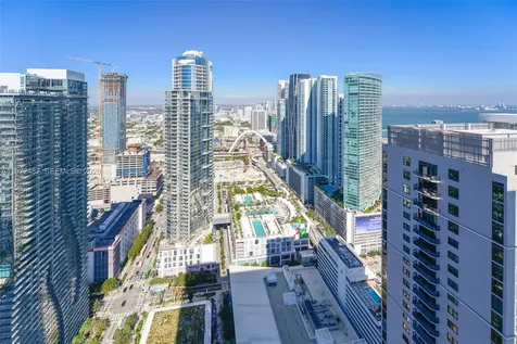 159 NE 6th Street Miami FL 33132