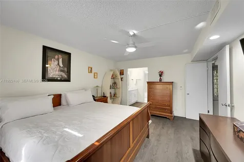 10187 Mangrove Drive Boynton Beach FL 33437