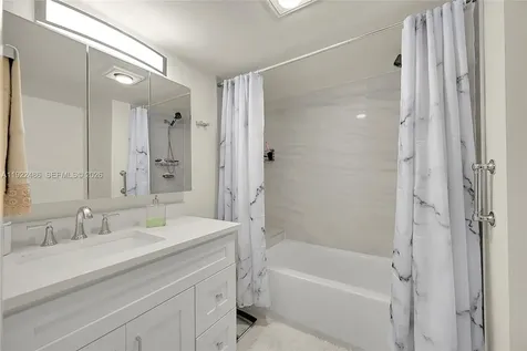 10187 Mangrove Drive Boynton Beach FL 33437