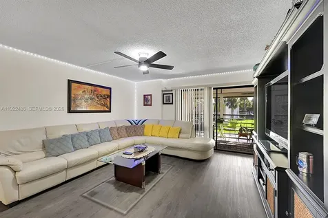 10187 Mangrove Drive Boynton Beach FL 33437