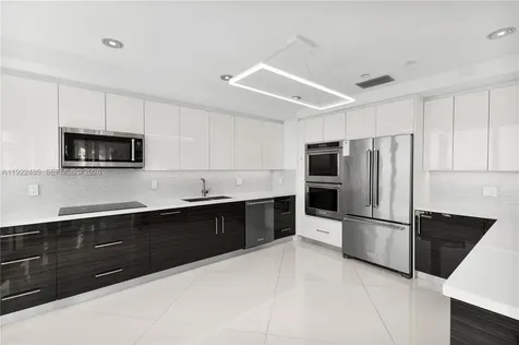 19955 NE 38th Court Aventura FL 33180