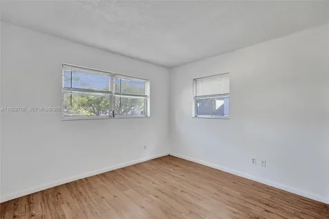 2441 SW 82nd Avenue Davie FL 33324