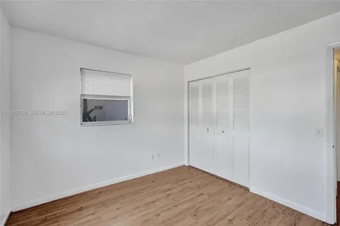 2441 SW 82nd Avenue Davie FL 33324