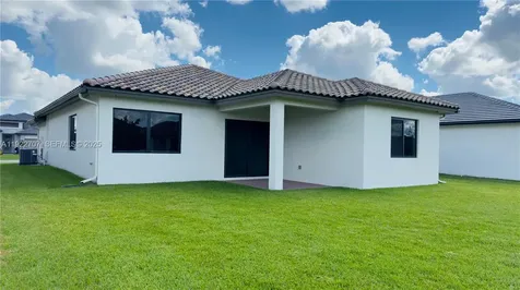 5089 Penella Avenue Ave Maria FL 34142