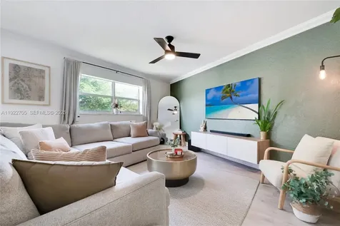 8650 SW 67th Avenue Pinecrest FL 33156