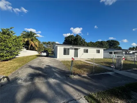 17231 NW 52nd Place Miami Gardens FL 33055