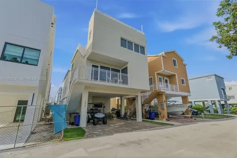 94825 Overseas Highway 276 Key Largo FL 33037