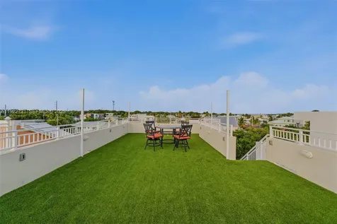 94825 Overseas Highway 276 Key Largo FL 33037