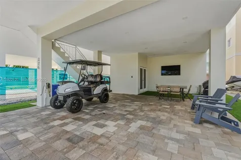 94825 Overseas Highway 276 Key Largo FL 33037