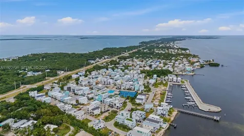 94825 Overseas Highway 276 Key Largo FL 33037
