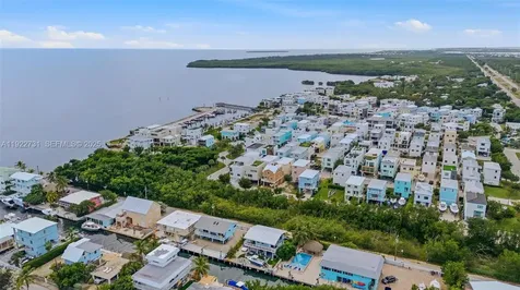 94825 Overseas Highway 276 Key Largo FL 33037