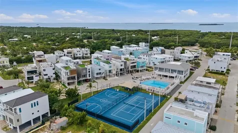94825 Overseas Highway 276 Key Largo FL 33037