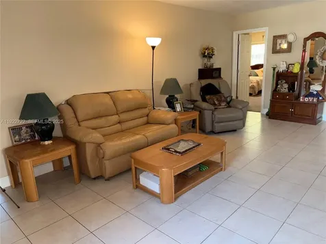 7508 Hayes Street Hollywood FL 33024