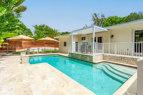 4190 Pamona Avenue Miami FL 33133