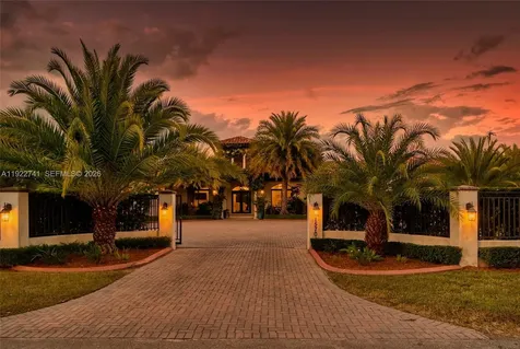 15701 SW 254th Street Homestead FL 33031
