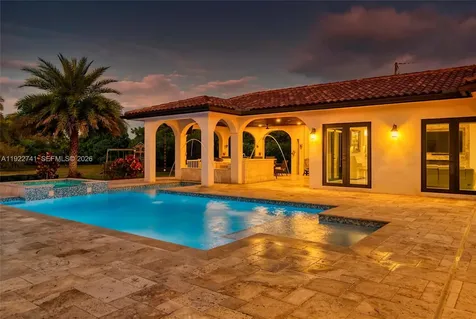 15701 SW 254th Street Homestead FL 33031