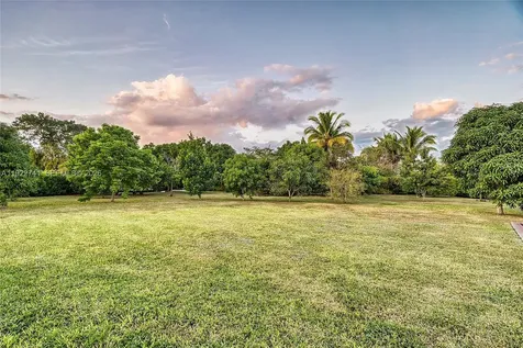 15701 SW 254th Street Homestead FL 33031
