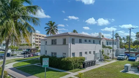 7124 Bay Drive Miami Beach FL 33141