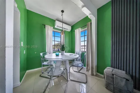 7124 Bay Drive Miami Beach FL 33141