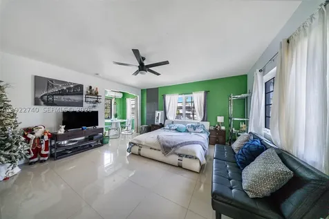 7124 Bay Drive Miami Beach FL 33141
