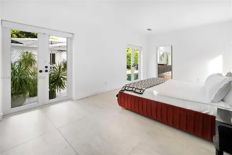 5181 La Gorce Drive Miami Beach FL 33140