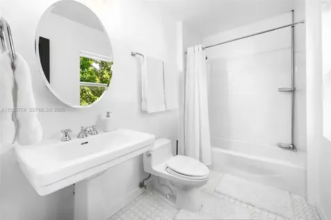 5181 La Gorce Drive Miami Beach FL 33140