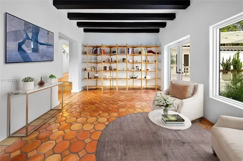 5181 La Gorce Drive Miami Beach FL 33140