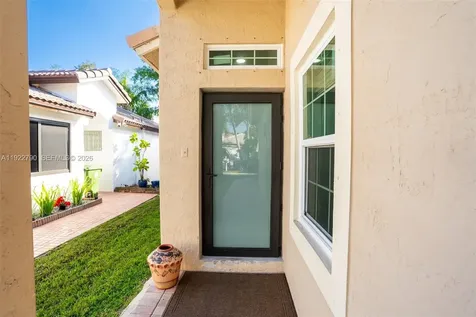 17082 NW 11th Street Pembroke Pines FL 33028