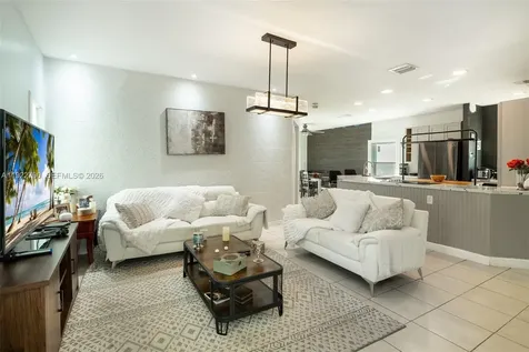 17082 NW 11th Street Pembroke Pines FL 33028
