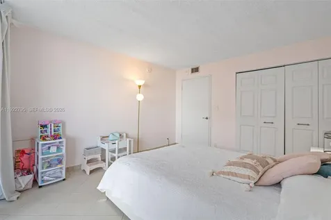 1865 Brickell Avenue Miami FL 33129