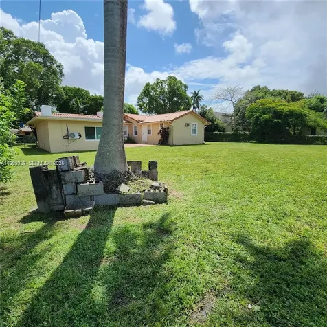 60 Palmetto Drive Miami Springs FL 33166
