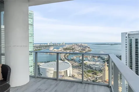 851 NE 1st Avenue Miami FL 33132