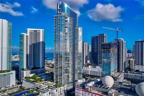 851 NE 1st Avenue Miami FL 33132