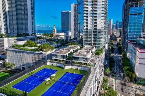 851 NE 1st Avenue Miami FL 33132