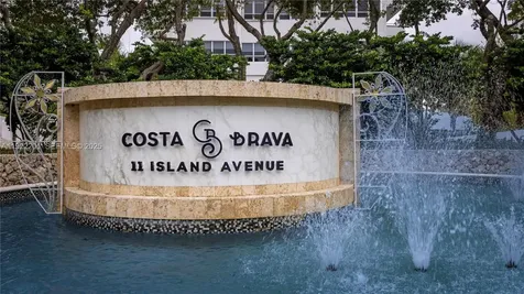 11 Island Avenue Miami Beach FL 33139